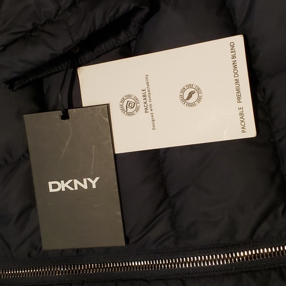 DKNY packable premium down blend coat - Picture 4 of 7